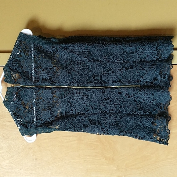 Green Nanette Lepore top - Picture 3 of 5